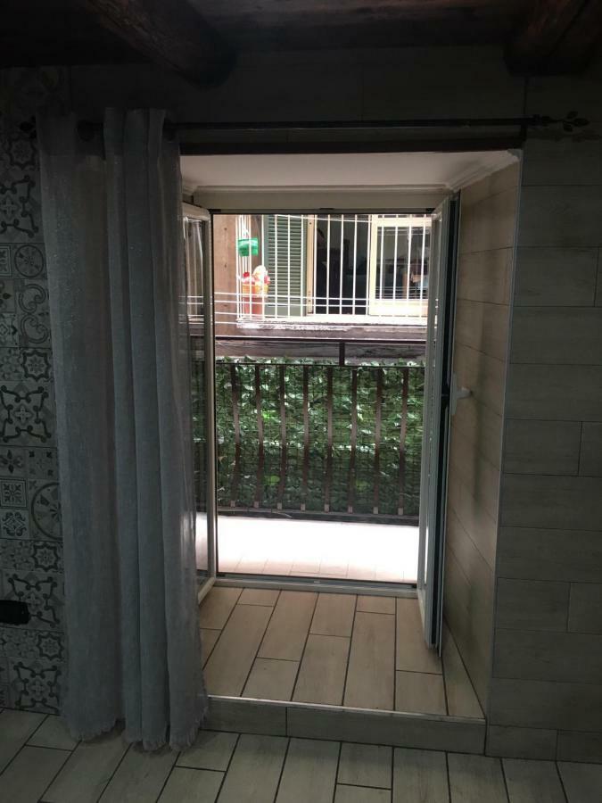 Vico Tre Re A Toledo 39 Apartment Napoli Exterior foto